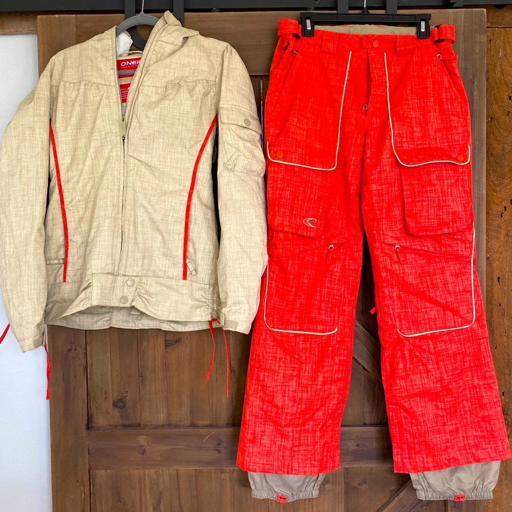 Women’s O’Neill Ski Jacket and Pants Set
